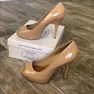 Steve Madden Nude Heels